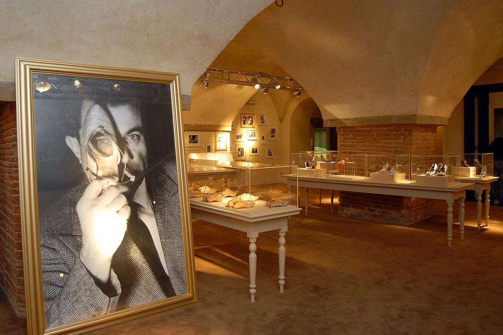 Hôtel Portrait Firenze - Lungarno Collection Extérieur photo